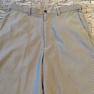 Men's sz 34 Haggar shorts